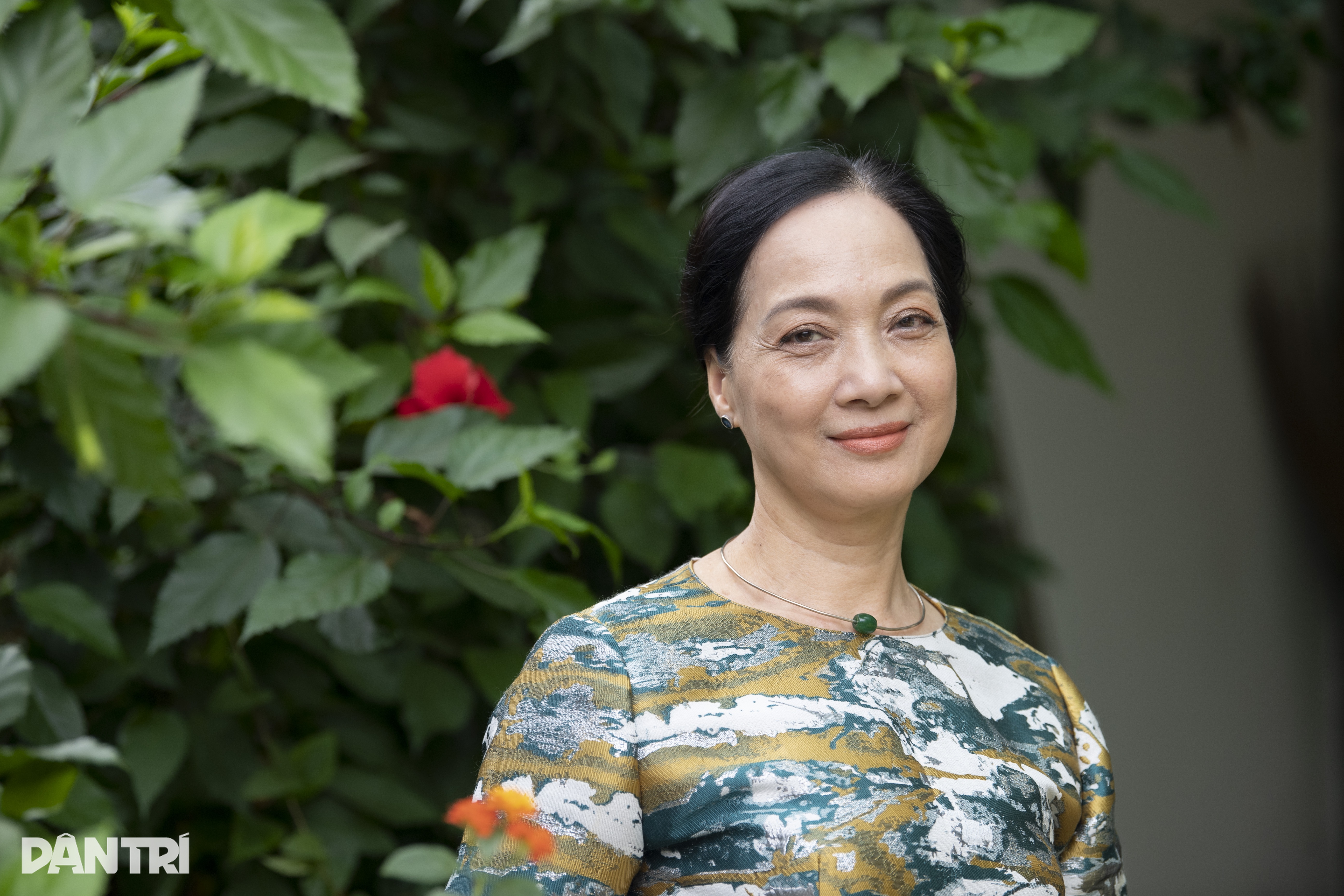 NSND Lê Khanh tiết lộ bất ngờ về cuộc sống bình dị, nghiện gia đình - 9