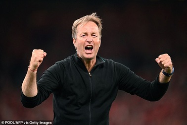 Đội tuyển Đan Mạch dành tặng chiến thắng trước Nga cho Eriksen