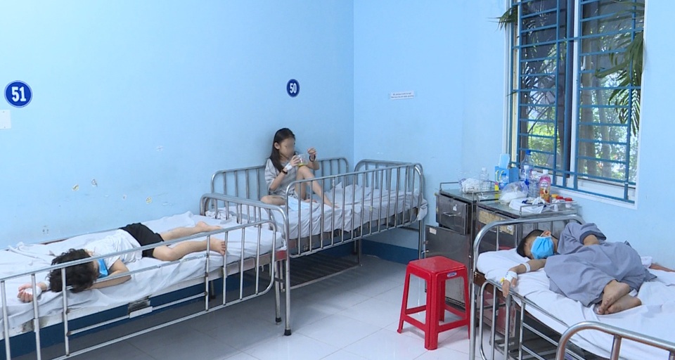 Diễn tiến sức khỏe của nhóm trẻ nghi bị ngộ độc tại chùa Kỳ Quang 2 - 2 Diễn tiến sức khỏe của nhóm trẻ nghi bị ngộ độc tại chùa Kỳ Quang 2 - 2