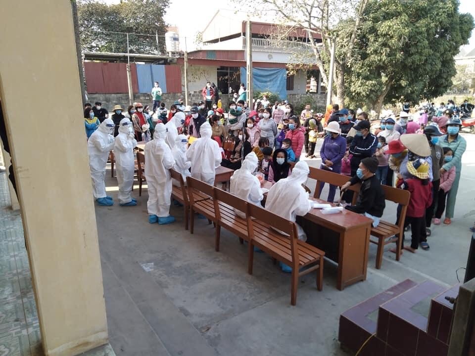 Hơn 1000 sinh viên, giảng viên viết đơn tình nguyện tham gia phòng dịch - 1 Hơn 1000 sinh viên, giảng viên viết đơn tình nguyện tham gia phòng dịch - 1