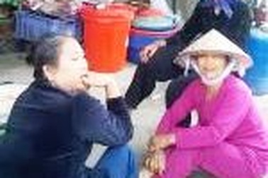 Những ngôi làng chỉ có người già và trẻ nhỏ