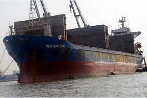 Vinashinlines đã chuyển tiền cho thủy thủ tàu New Horizon