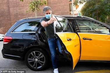 Cuộc đàm phán của bố Messi và Chủ tịch Barca kết thúc trong bế tắc