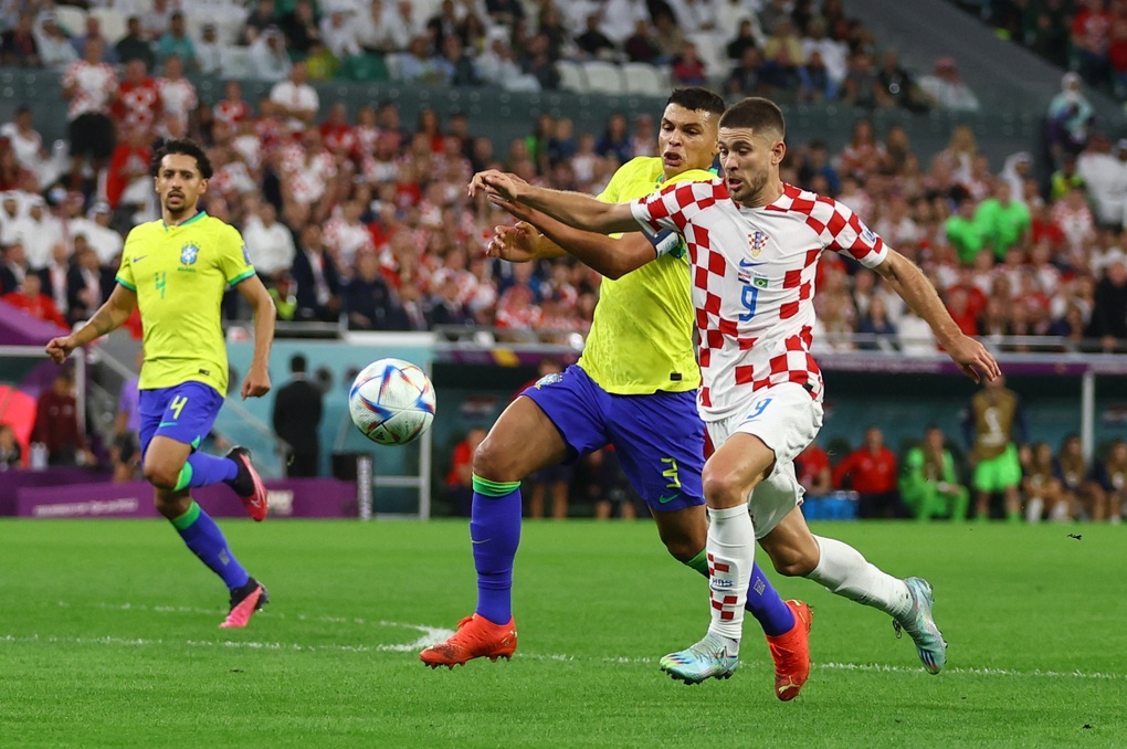 Brazil thua đau Croatia: Sai lầm chiến thuật của HLV Tite - 1 Brazil thua đau Croatia: Sai lầm chiến thuật của HLV Tite - 1