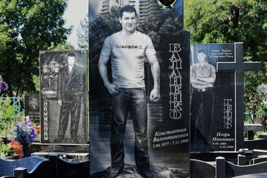 Nghĩa trang "độc nhất vô nhị" dành riêng cho "đầu gấu"