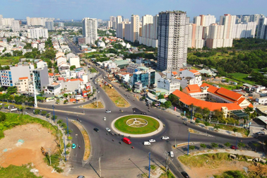 Tiến độ đối lập của 2 dự án ở cửa ngõ TPHCM sau gần một thập kỷ