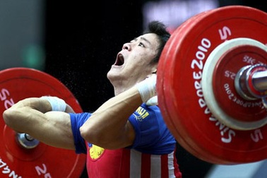 Cử tạ Việt Nam mơ cú đúp HCV SEA Games
