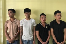 Bắt 4 đối tượng ném “bom bẩn” vào nhà dân để đòi nợ