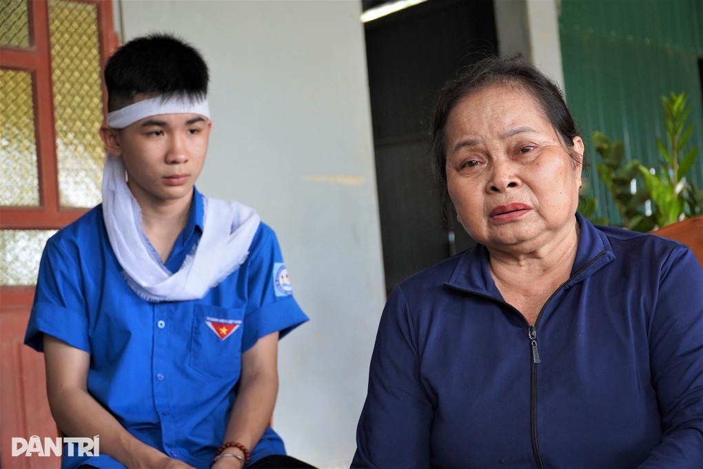 Bố mất vì ung thư, mẹ đuối nước tử vong, 3 chị em bơ vơ - 4