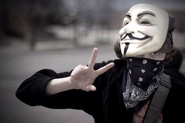 FBI “truy quét” Anonymous, 16 người bị bắt