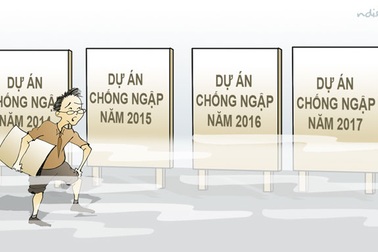 “Hà Nội mùa này, phố cũng như… sông”