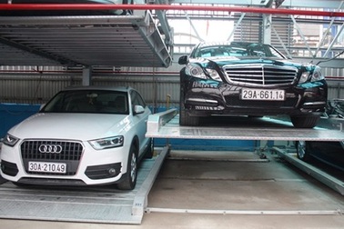 Đưa vào sử dụng giàn thép đỗ xe công cộng 4 tầng