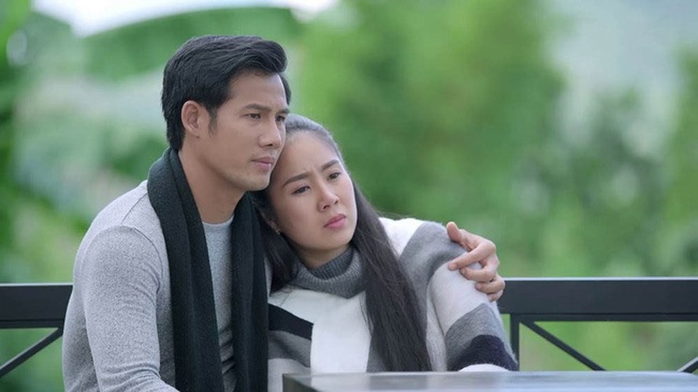 Diễn viên Lê Phương ôn lại kỷ niệm với hơn 20 bạn diễn nam - 5 Diễn viên Lê Phương ôn lại kỷ niệm với hơn 20 bạn diễn nam - 5