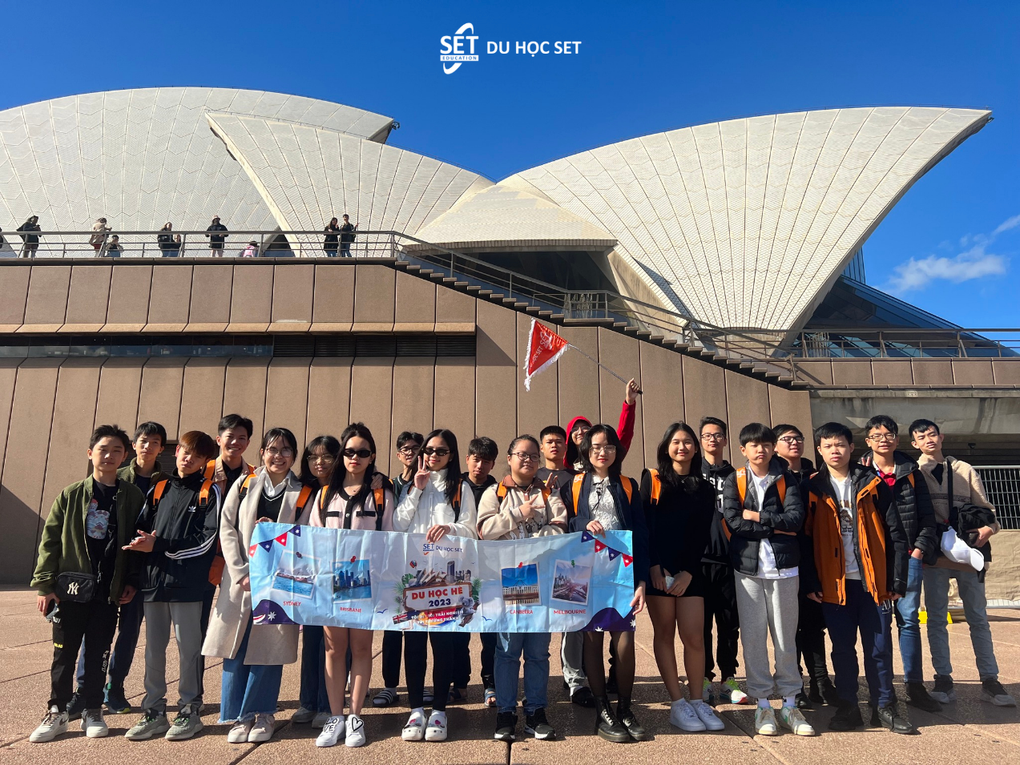 Giúp con trẻ tự tin và trưởng thành hơn sau du học hè cùng SET EDU - 1 Giúp con trẻ tự tin và trưởng thành hơn sau du học hè cùng SET EDU - 1