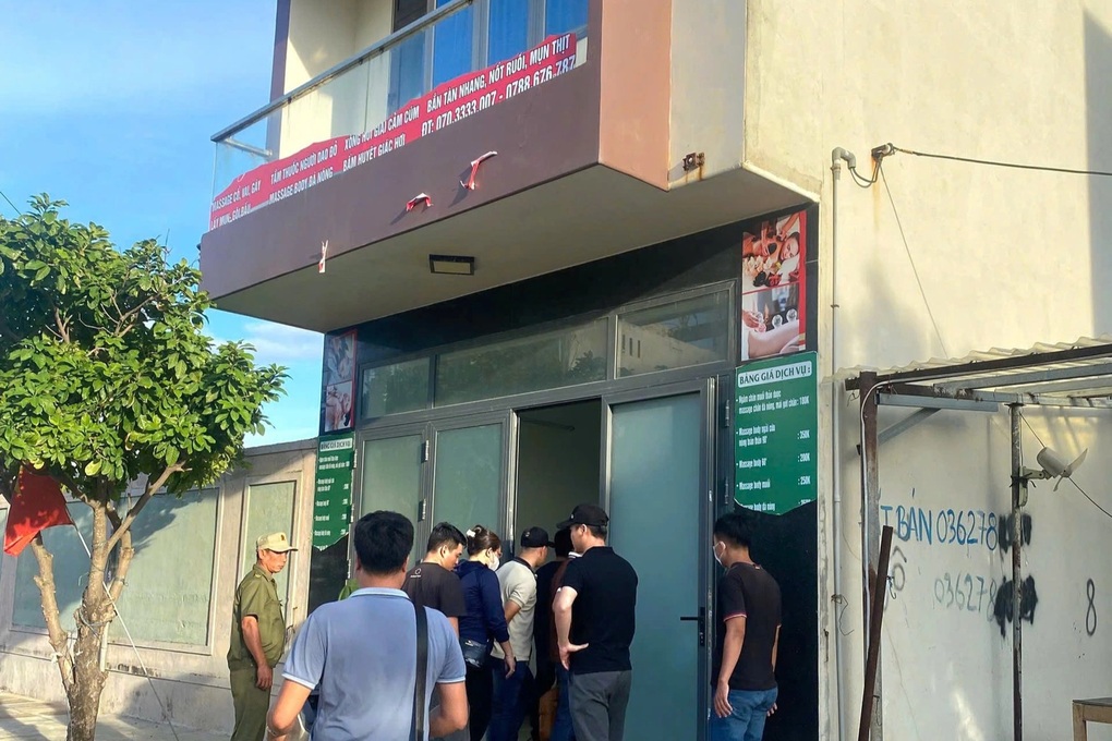 Mở cơ sở y học cổ truyền trá hình để hoạt động cho vay lãi cắt cổ - 2 Mở cơ sở y học cổ truyền trá hình để hoạt động cho vay lãi cắt cổ - 2