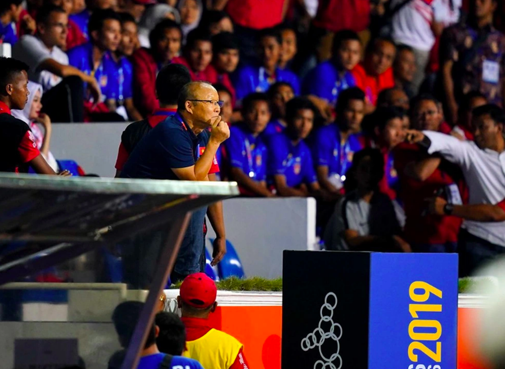 Chủ tịch Liên đoàn bóng đá Malaysia nói thẳng lý do từ chối HLV Park - 2