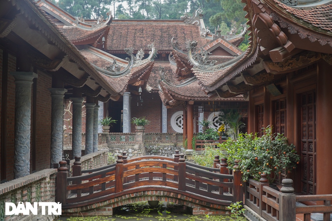 Ngôi chùa thiêng nghìn năm tuổi án ngữ dưới chân đồi thông ở Hà Nam - 8 Ngôi chùa thiêng nghìn năm tuổi án ngữ dưới chân đồi thông ở Hà Nam - 8