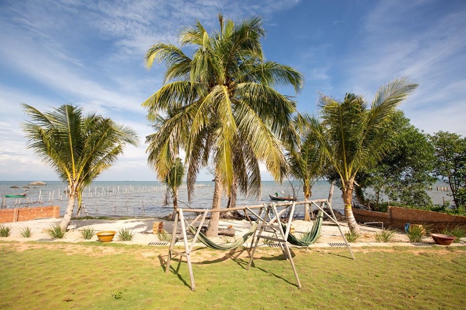 Ngôi nhà “đa văn hóa” tại Phú Quốc, gia chủ có thể ngắm bình minh mỗi ngày - 2 Ngôi nhà “đa văn hóa” tại Phú Quốc, gia chủ có thể ngắm bình minh mỗi ngày - 2