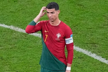 Ronaldo chính thức phủ nhận việc gia nhập đội bóng Saudi Arabia