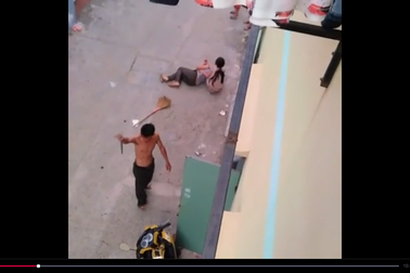 Mâu thuẫn lúc say xỉn, chồng lấy dao cứa cổ vợ