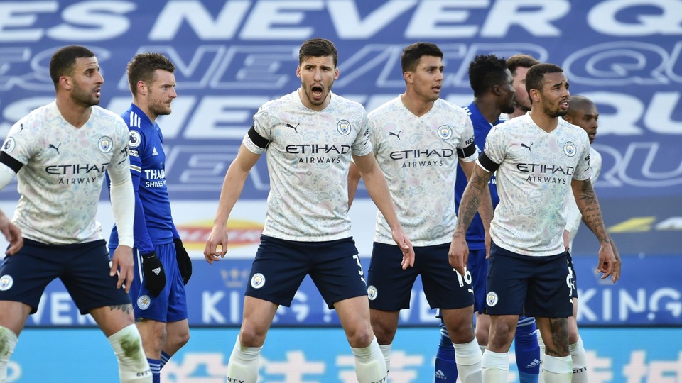Ngôi sao Man City được vinh danh là Cầu thủ xuất sắc nhất nước Anh - 2 Ngôi sao Man City được vinh danh là Cầu thủ xuất sắc nhất nước Anh - 2