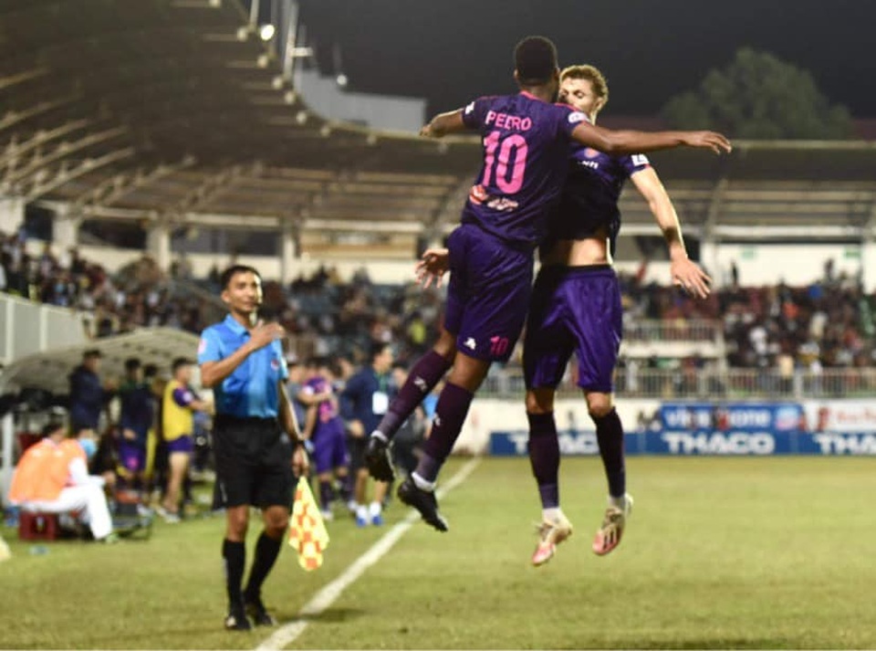 HLV Sài Gòn FC: Không thể nói cầu thủ của tôi vô đạo đức - 1 HLV Sài Gòn FC: Không thể nói cầu thủ của tôi vô đạo đức - 1
