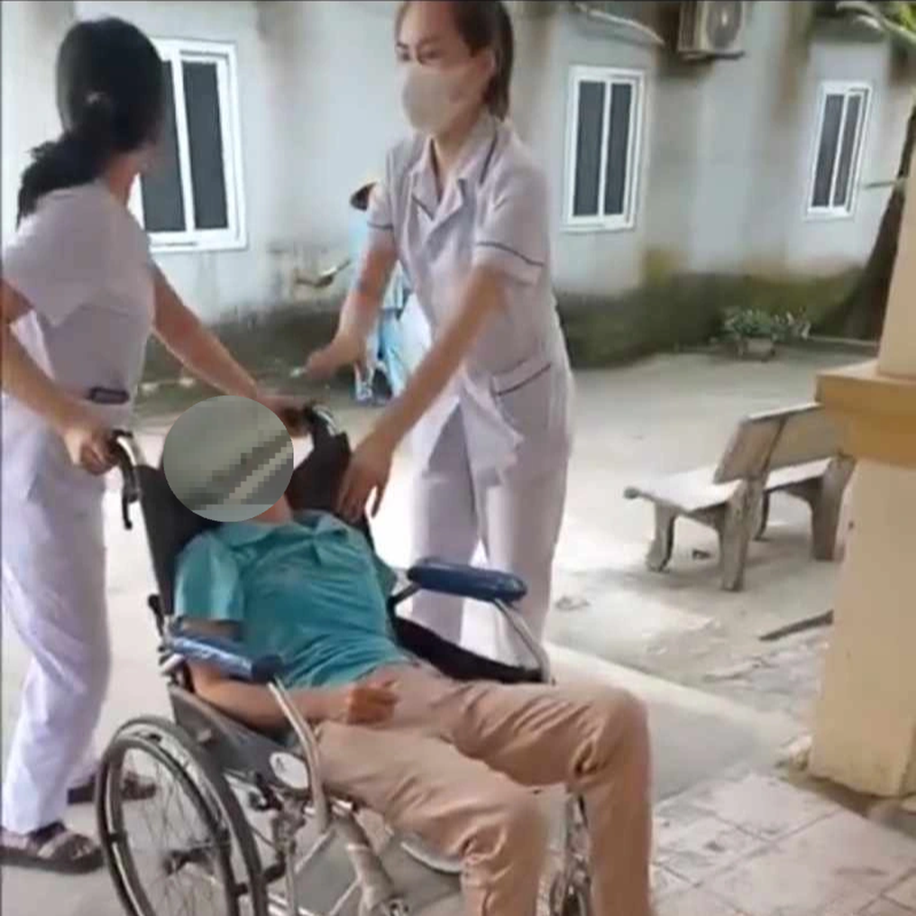 Hơn 70 công nhân nhà máy may nghi bị ngộ độc sau bữa ăn trưa - 1 Hơn 70 công nhân nhà máy may nghi bị ngộ độc sau bữa ăn trưa - 1