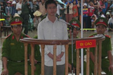 20 năm tù vì giết người do mâu thuẫn nhỏ