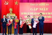 4 Ủy viên Ban Chấp hành Đảng bộ tỉnh Nghệ An nghỉ hưu trước tuổi