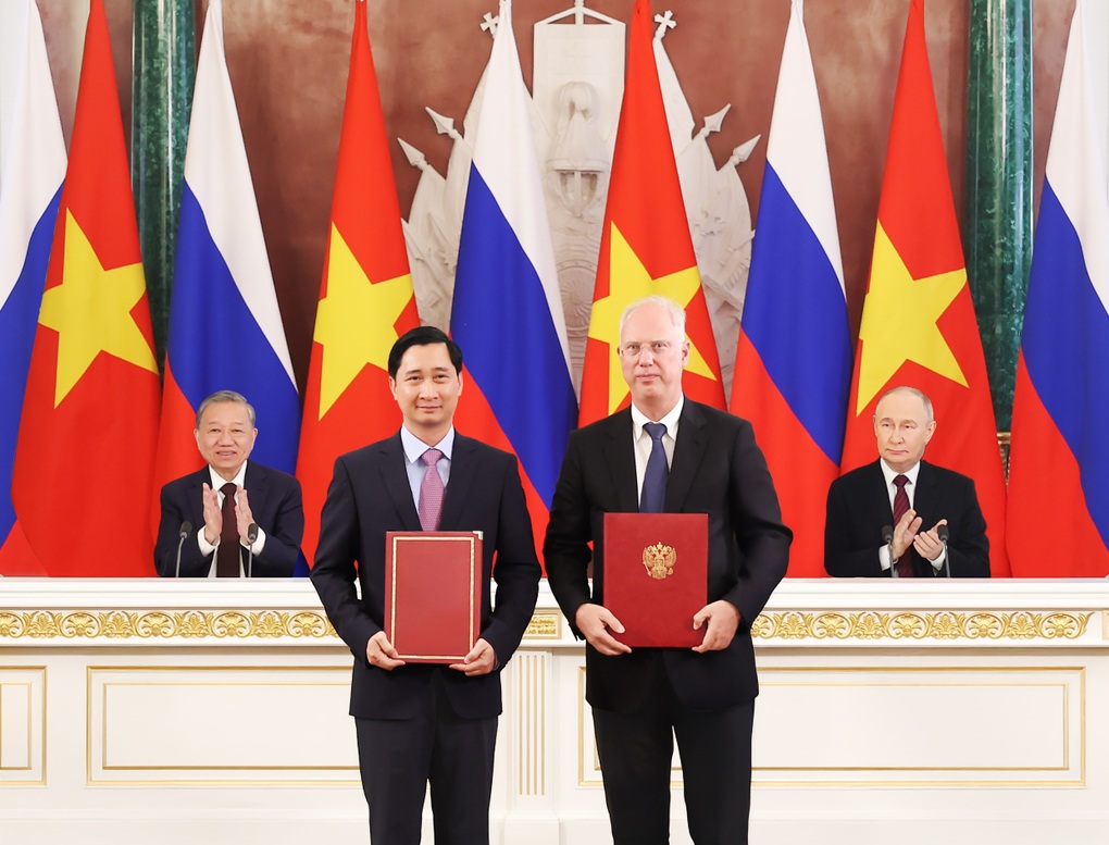 Tổng thống Putin và Tổng Bí thư Tô Lâm chứng kiến hợp tác giữa Quỹ Đầu tư Trực tiếp Nga và VNVC về vaccine công nghệ mới - 1 Tổng thống Putin và Tổng Bí thư Tô Lâm chứng kiến hợp tác giữa Quỹ Đầu tư Trực tiếp Nga và VNVC về vaccine công nghệ mới - 1