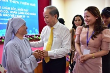 Tri ân những người nuôi dạy trẻ em khuyết tật, mồ côi, hoàn cảnh khó khăn