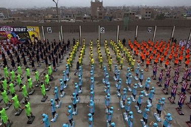 Tù nhân Peru lập kỷ lục thế giới đồng diễn tập thể