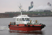 Tàu hoa tiêu phát nổ do trúng thủy lôi trôi dạt, Ukraine cấm sông Danube