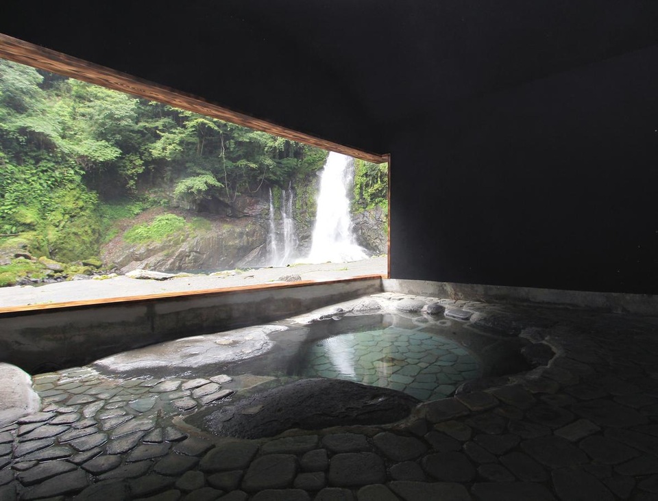 Tắm onsen ngầm dưới lòng đất tại thác bảy nước - 7 Tắm onsen ngầm dưới lòng đất tại thác bảy nước - 7