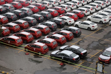 SUV - “Của hiếm” trên thị trường xe Việt