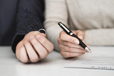 "Chia tay trong hòa bình" để con ít bị tổn thương