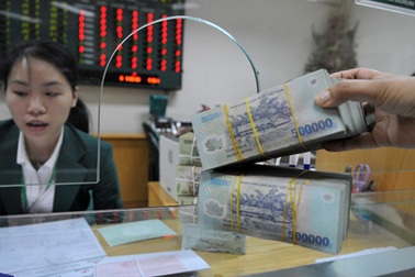 IMF/WB: Việt Nam cần tránh nới lỏng chính sách tiền tệ