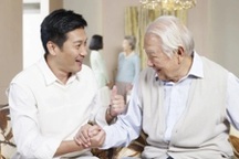 Sống trong biệt thự giàu sang, tôi vẫn bị hàng xóm mỉa mai vì một lý do