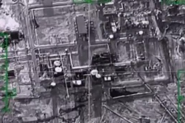 Máy bay Nga bắn phá các cơ sở của IS