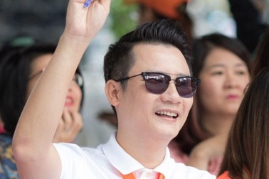 Hoàng Bách bận rộn với vai trò Đại sứ các hoạt động xã hội