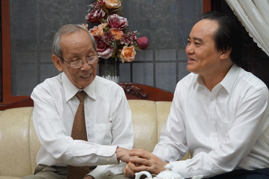 Giáo sư Trần Hồng Quân và những trăn trở hàng chục năm chưa thể giải quyết - 4 Giáo sư Trần Hồng Quân và những trăn trở hàng chục năm chưa thể giải quyết - 4