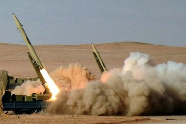 Mỹ nghi Iran cấp bom dẫn đường, đạn pháo cho Nga