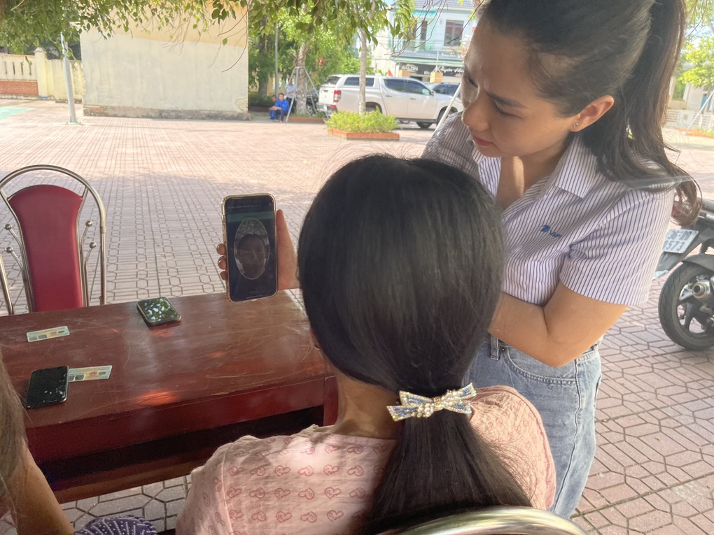 VNPT đồng hành cùng địa phương đưa chữ ký số tới người dân - 2