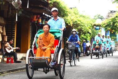 Người Hội An chào mừng sự kiện gia nhập mạng lưới thành phố sáng tạo