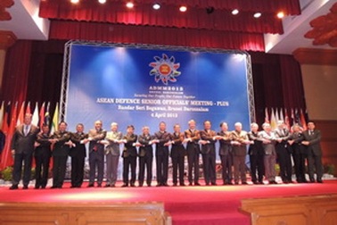 Việt Nam đề nghị tuyệt đối không dùng vũ lực với ngư dân