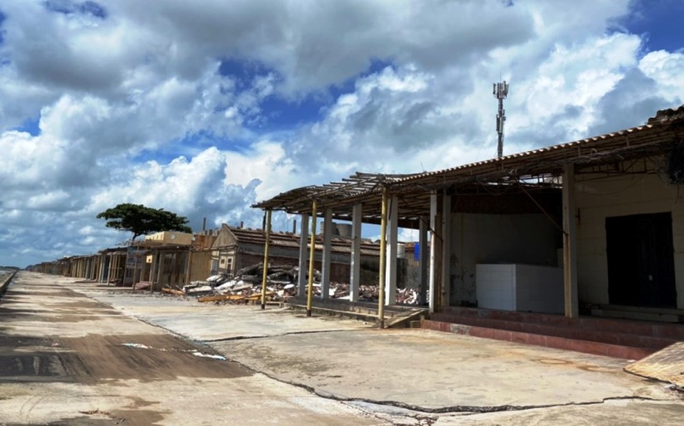 Phá bỏ hàng trăm ki ốt ở bãi biển Quất Lâm để cải tạo thành công viên - 8 Phá bỏ hàng trăm ki ốt ở bãi biển Quất Lâm để cải tạo thành công viên - 8
