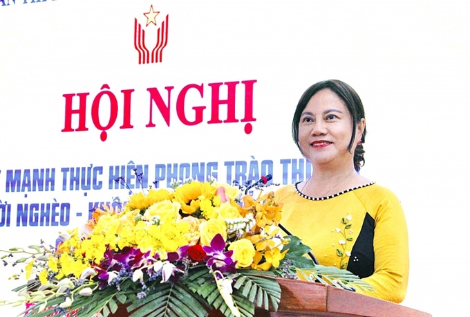 TS. Trần Thị Xuân Mai - Giám đốc Sở Lao động – Thương binh và Xã hội chia sẻ tham luận tại hội nghị.