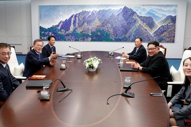 "Bóng hồng" duy nhất ở bàn hội nghị thượng đỉnh liên Triều