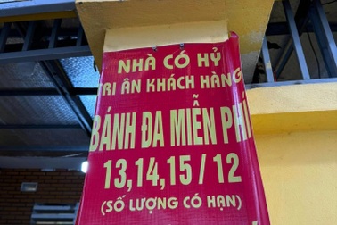 Chủ quán lấy vợ đãi miễn phí hàng trăm bát bánh đa cua trong 3 ngày