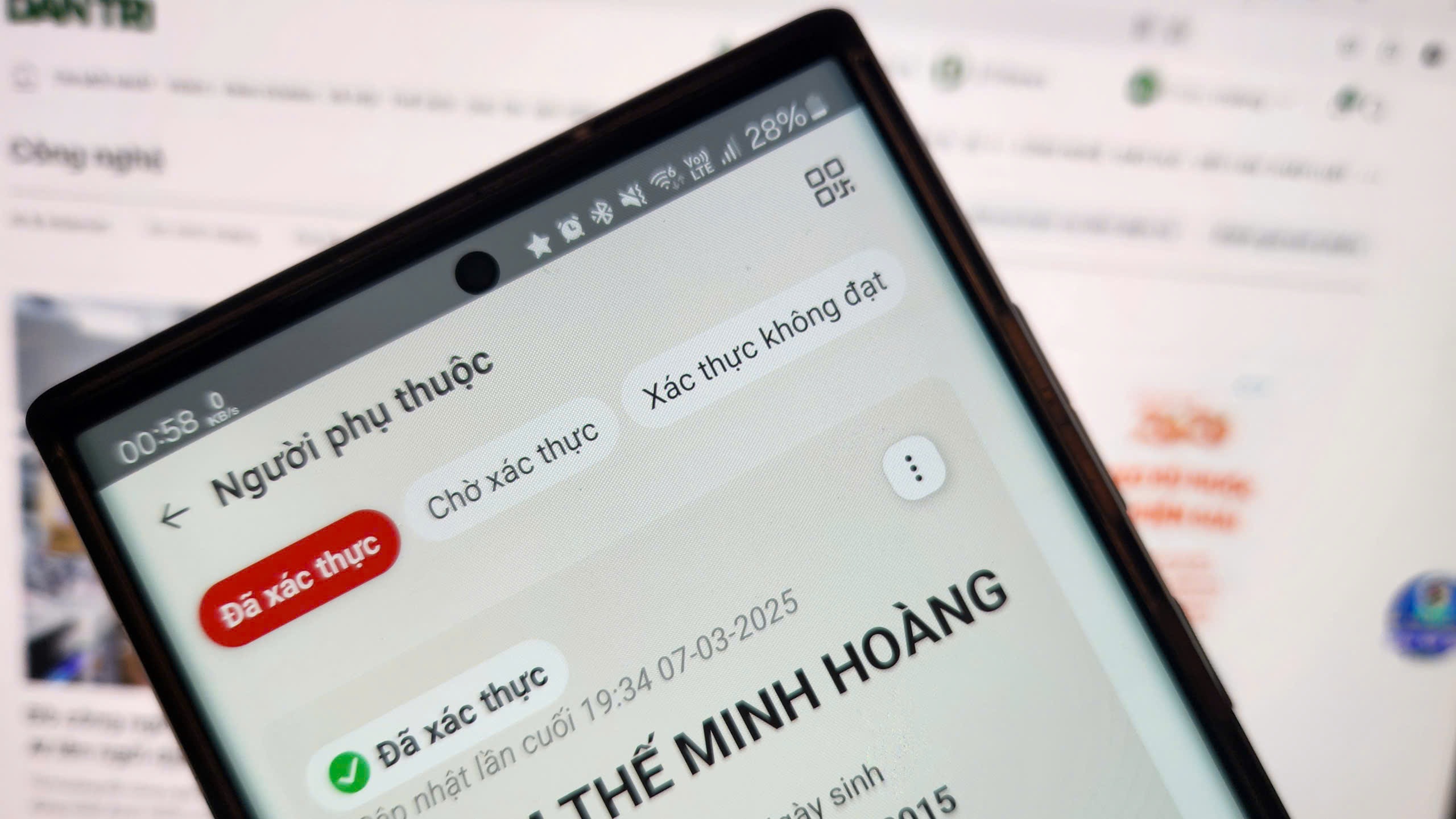 Cách thêm thông tin người phụ thuộc vào VNeID để được giảm trừ gia cảnh